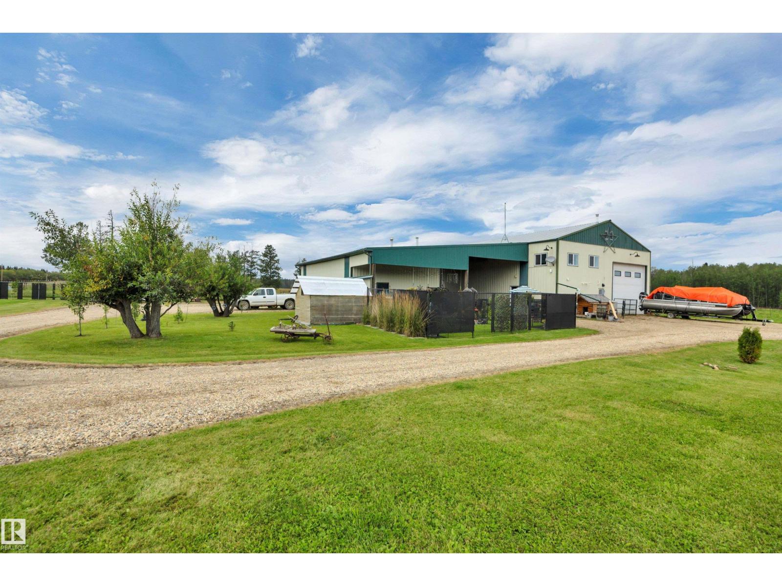 62002 TWP ROAD 462 A - 3