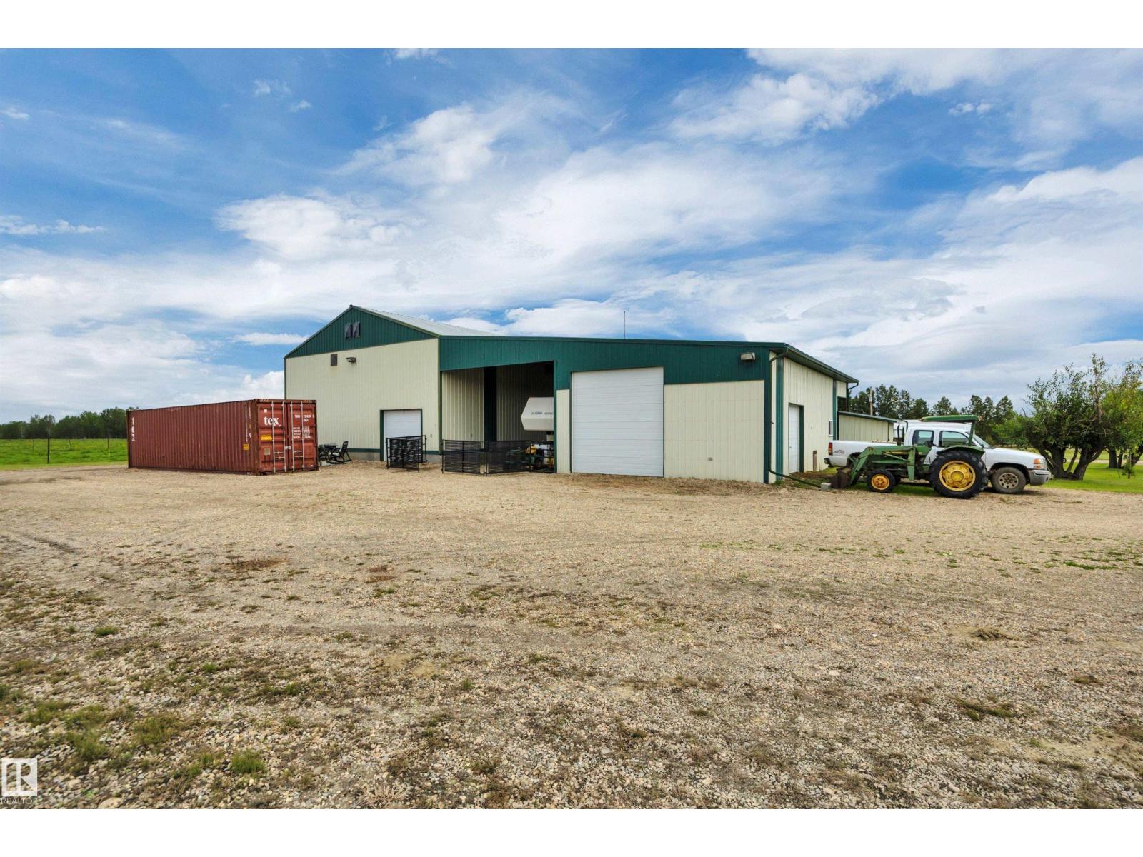 62002 TWP ROAD 462 A - 59