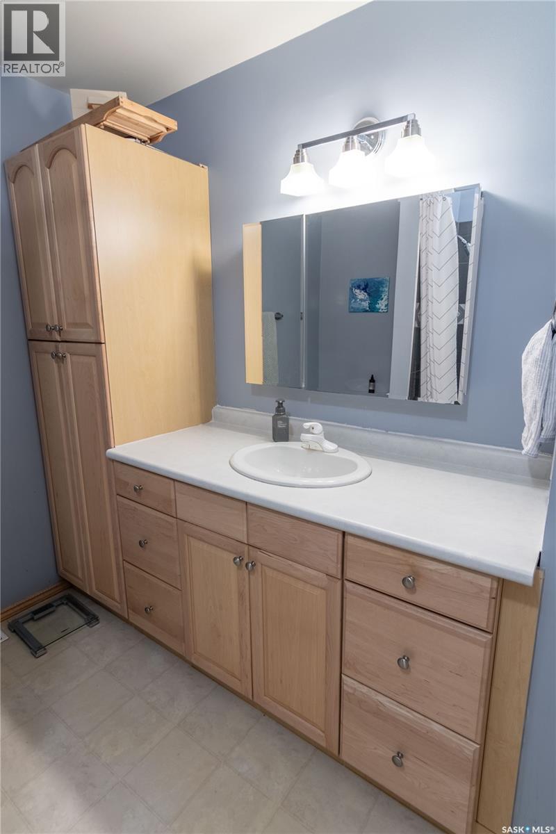 3708 Lakeview AVENUE - Image 12