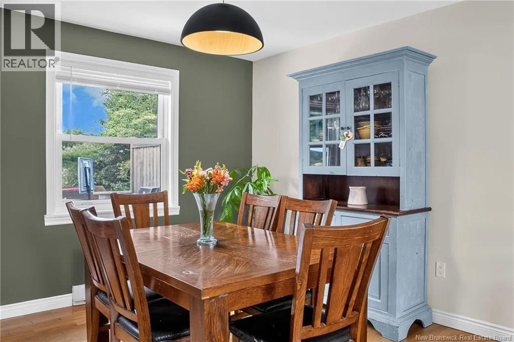 66 Viola Avenue - 12