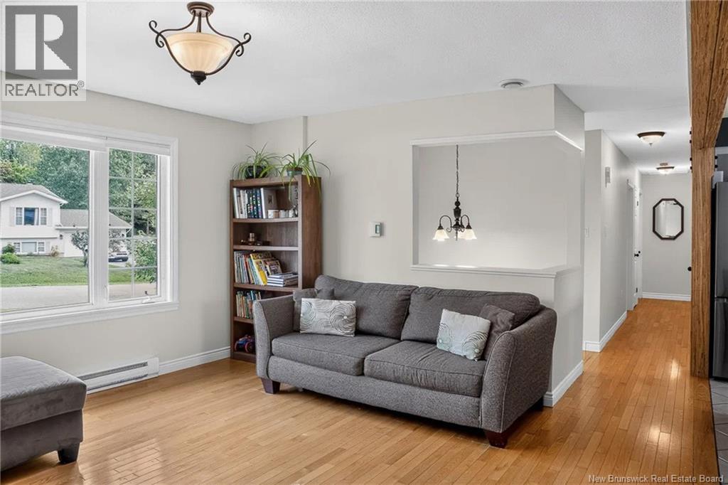 66 Viola Avenue - 15