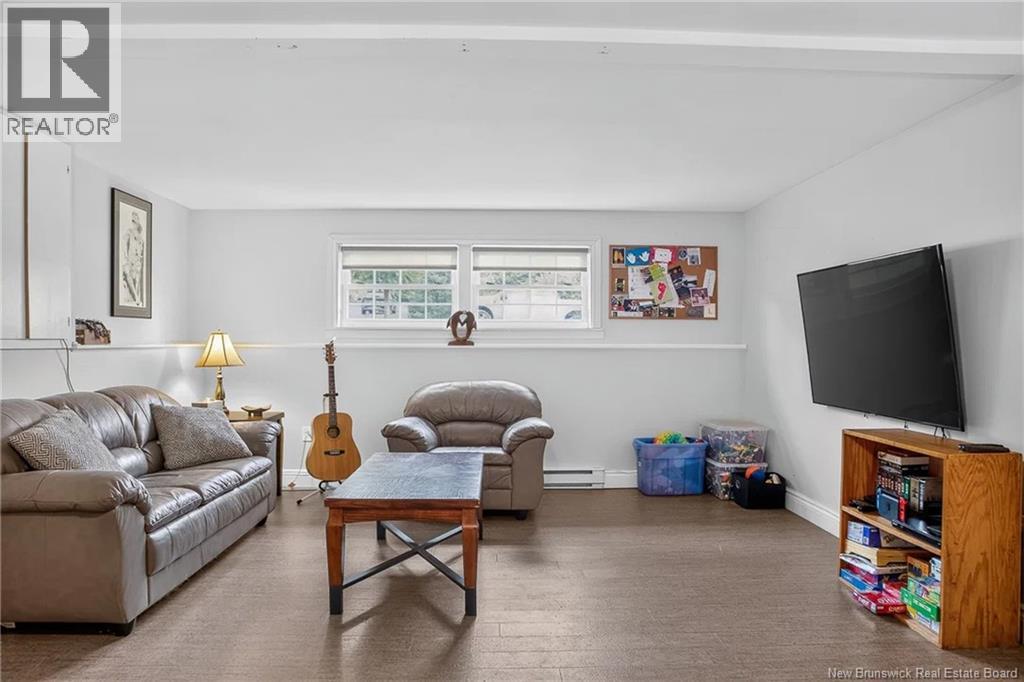 66 Viola Avenue - 29