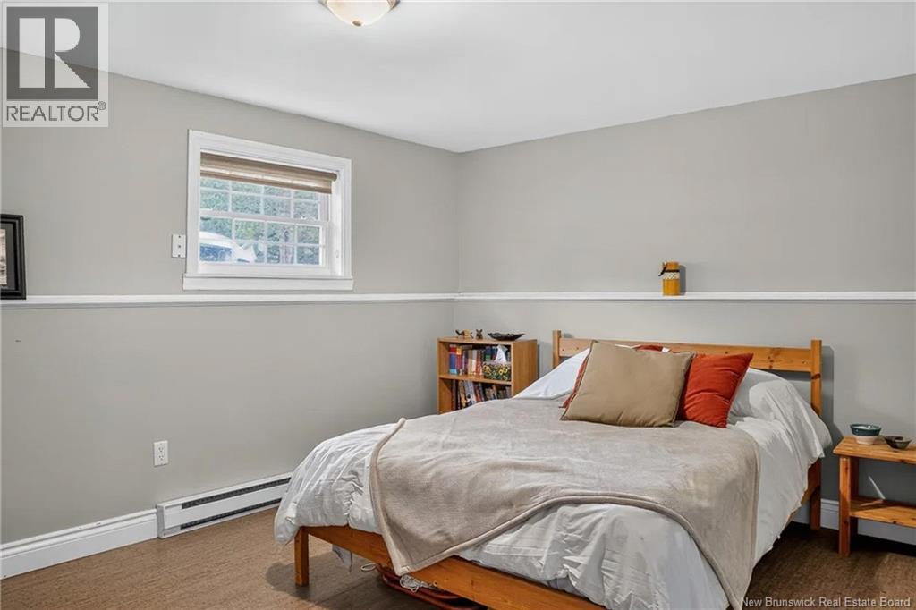 66 Viola Avenue - Image 30