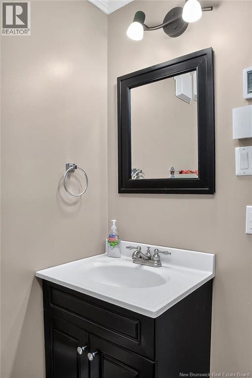 66 Viola Avenue - 33