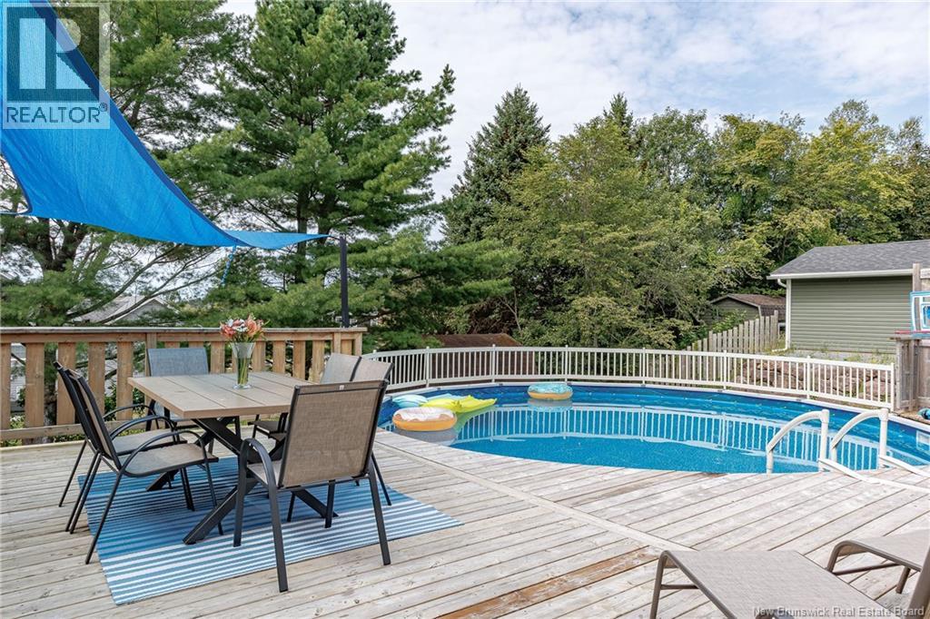 66 Viola Avenue - Image 38
