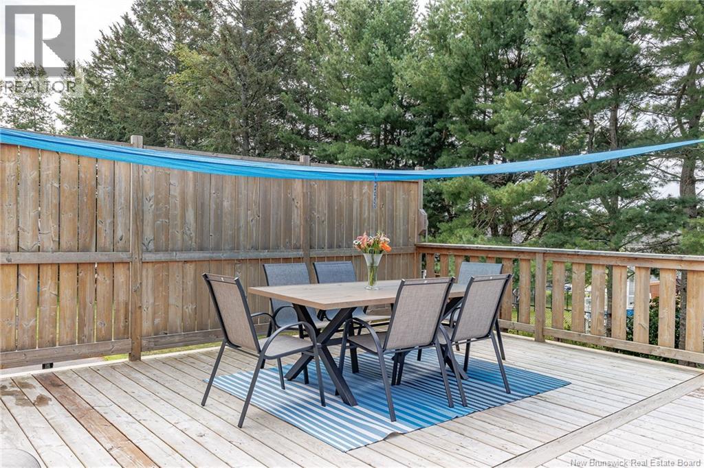 66 Viola Avenue - Image 39
