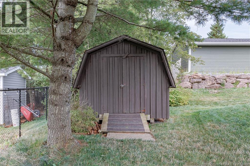 66 Viola Avenue - 48
