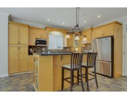 9480 216b Street, Langley, BC V1M4E4 Photo 10