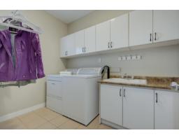 9480 216b Street, Langley, BC V1M4E4 Photo 20