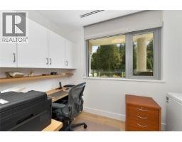 406 5388 Hill Rise Terr, Saanich, BC V8Y3K2 Photo 26