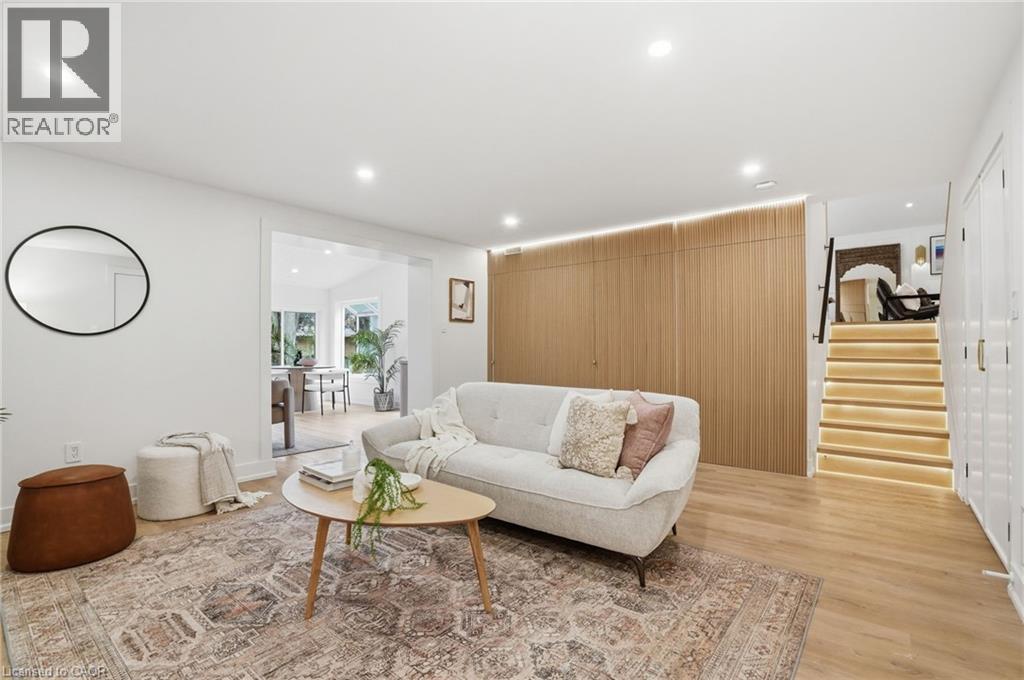 345 RANKIN Drive - Image 27