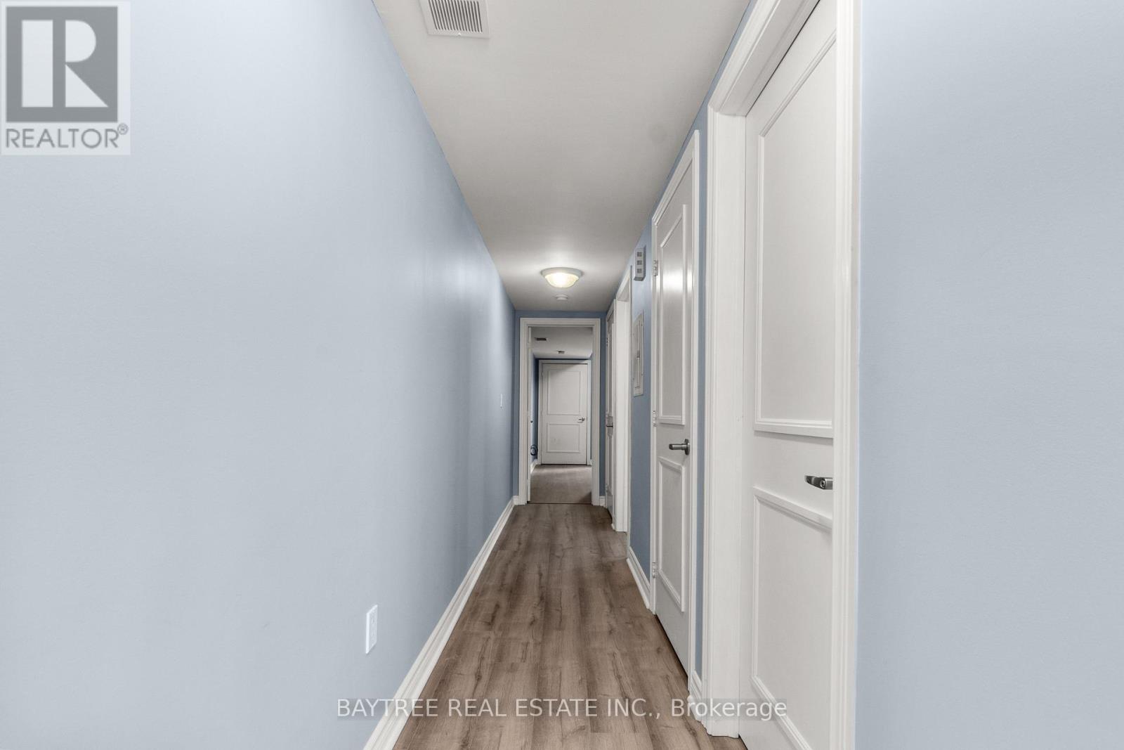 #102 80 AERODROME CRESCENT - 8