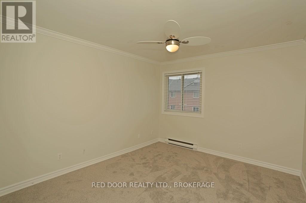 #46 140 CONWAY DRIVE - 14