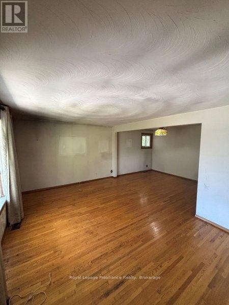 112 SIDNEY STREET - 8