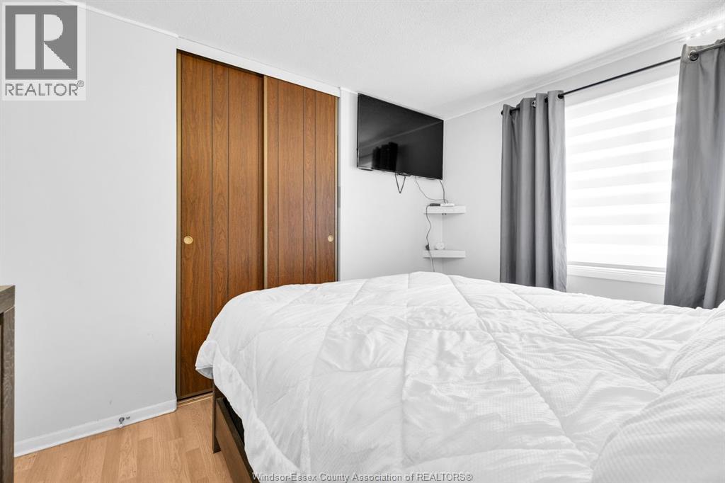 1045 REEDMERE ROAD - Image 13