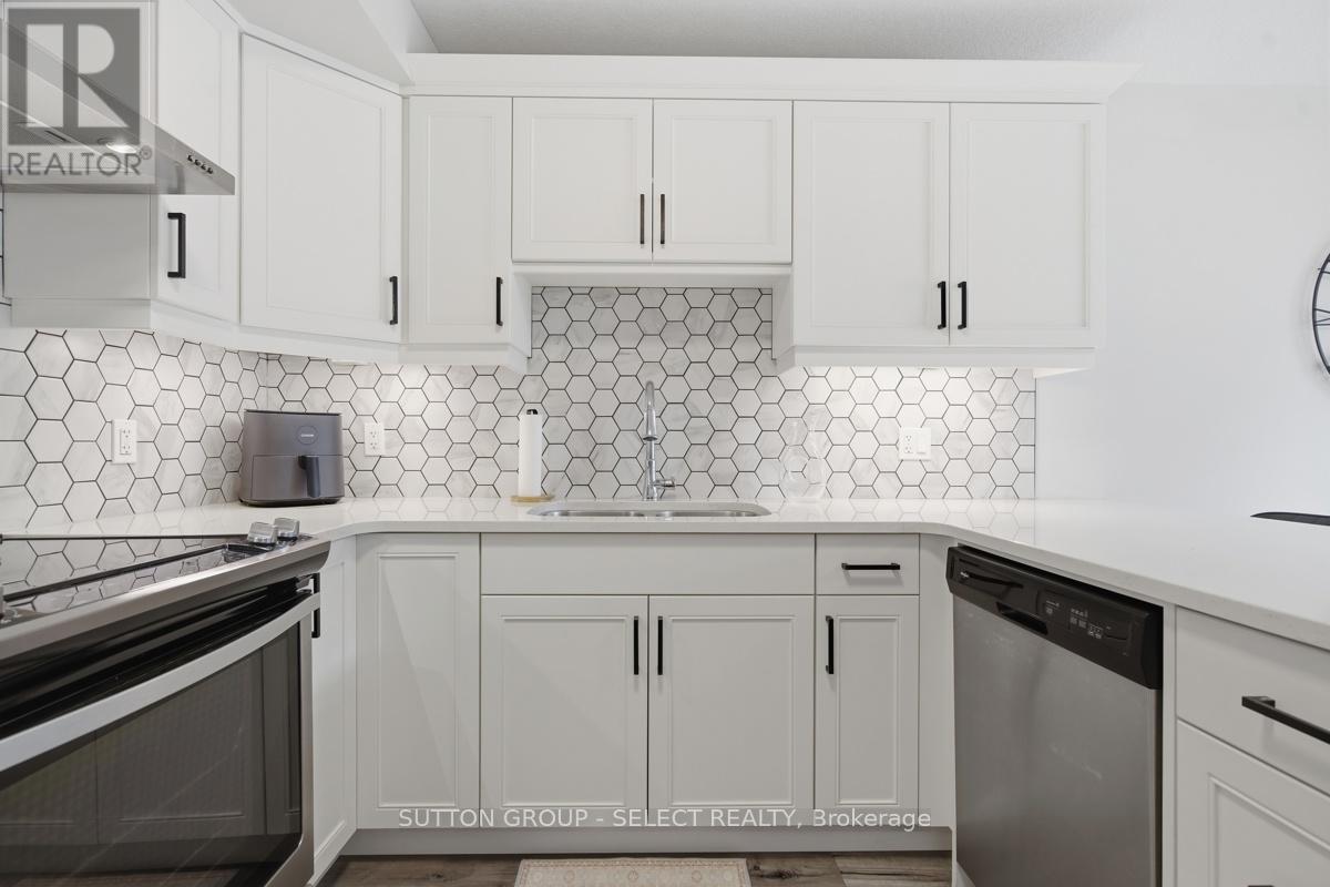 #21 1110 MEADOWLARK RIDGE - Image 15