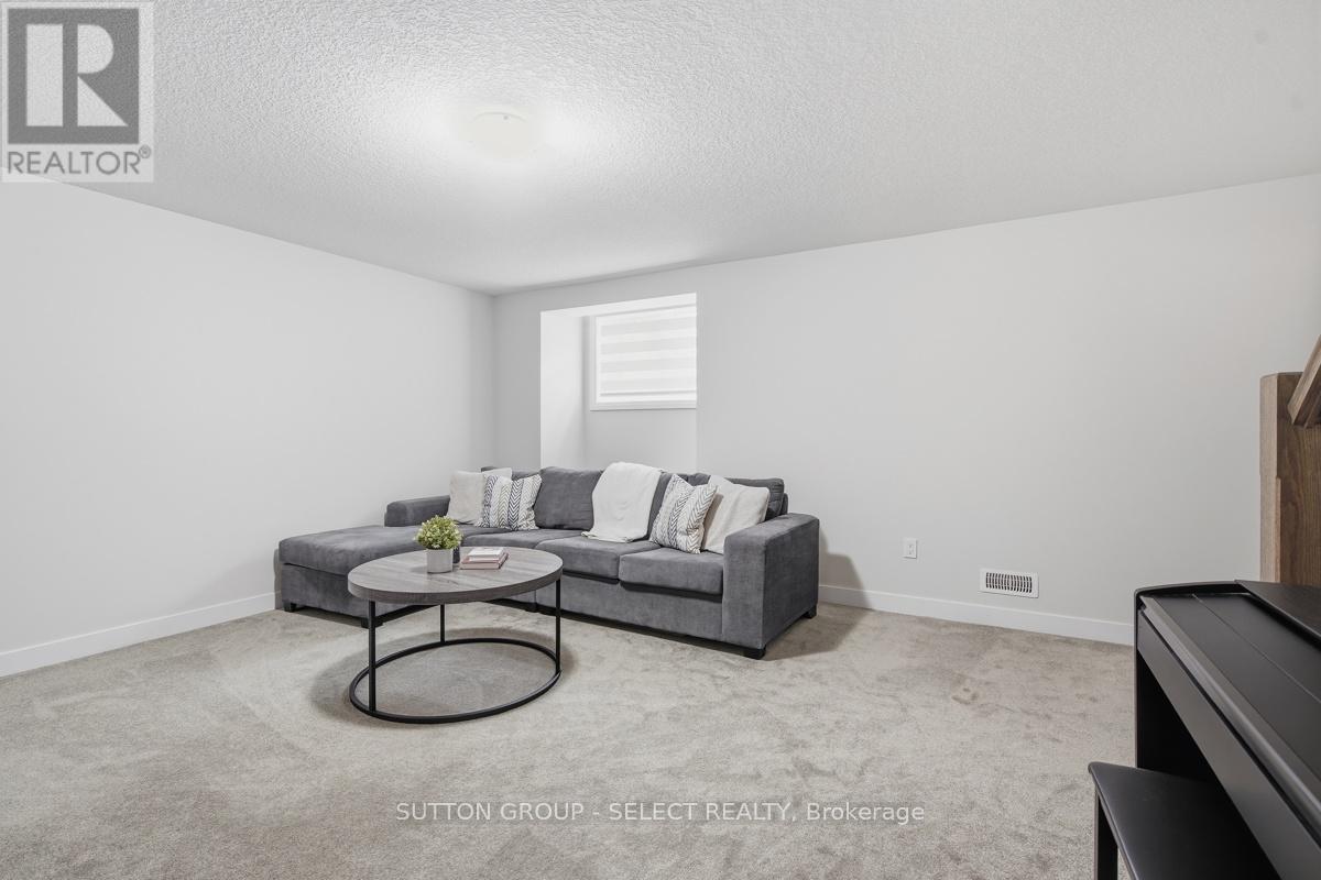 #21 1110 MEADOWLARK RIDGE - Image 33
