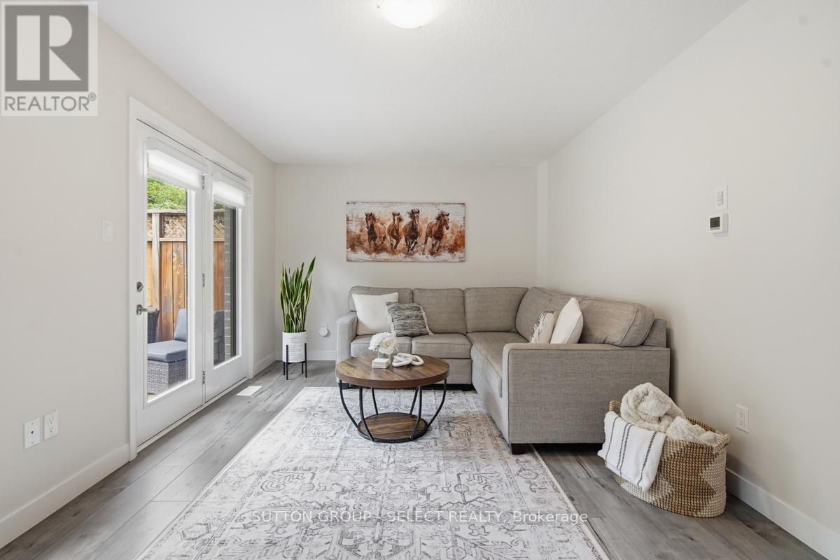 #21 1110 MEADOWLARK RIDGE - Image 8