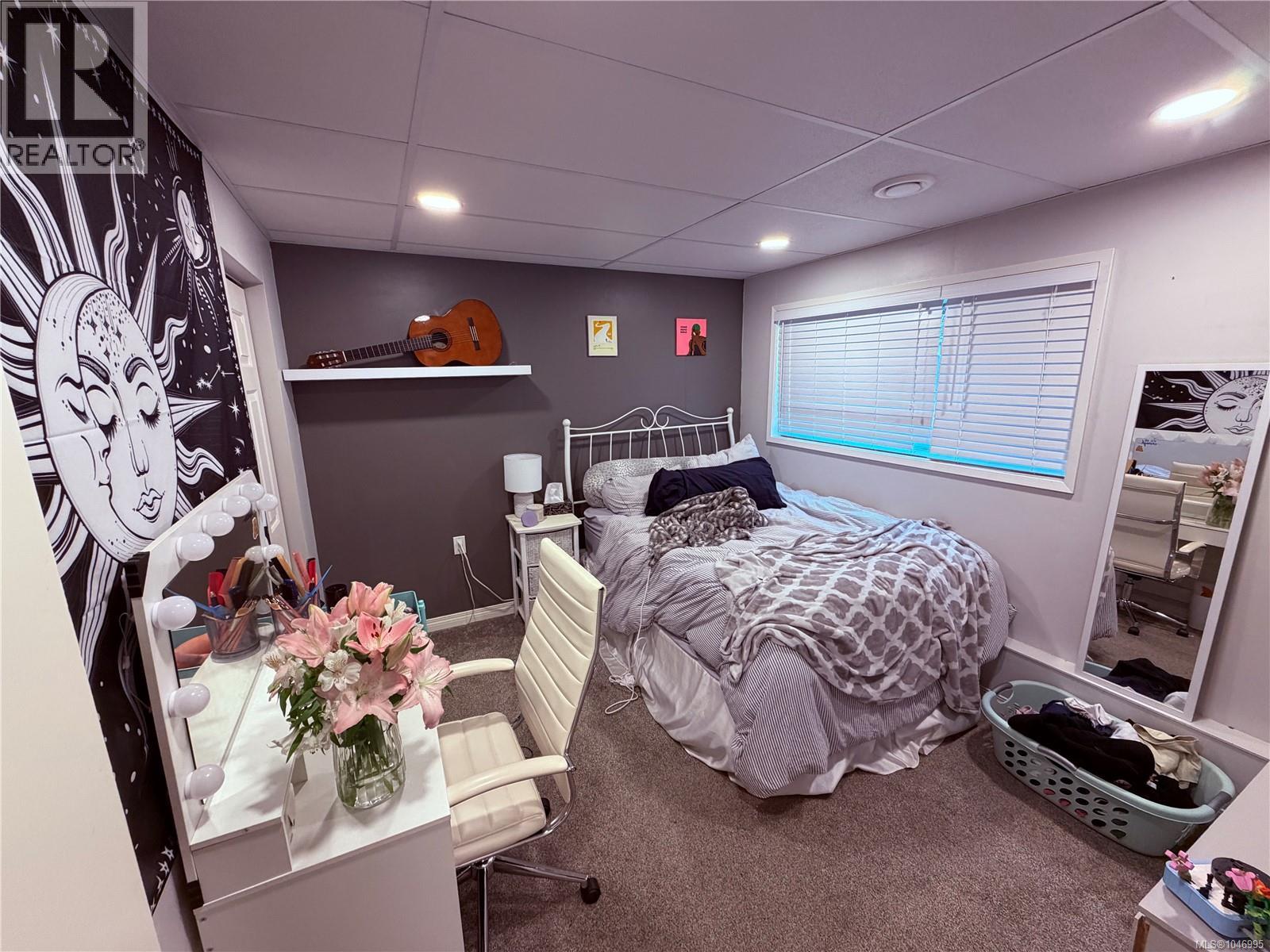 3374 Uplands Dr - Image 30