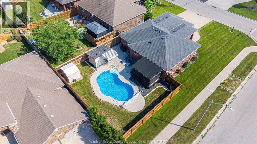 35 MARSHWOODS BOULEVARD - Image 44