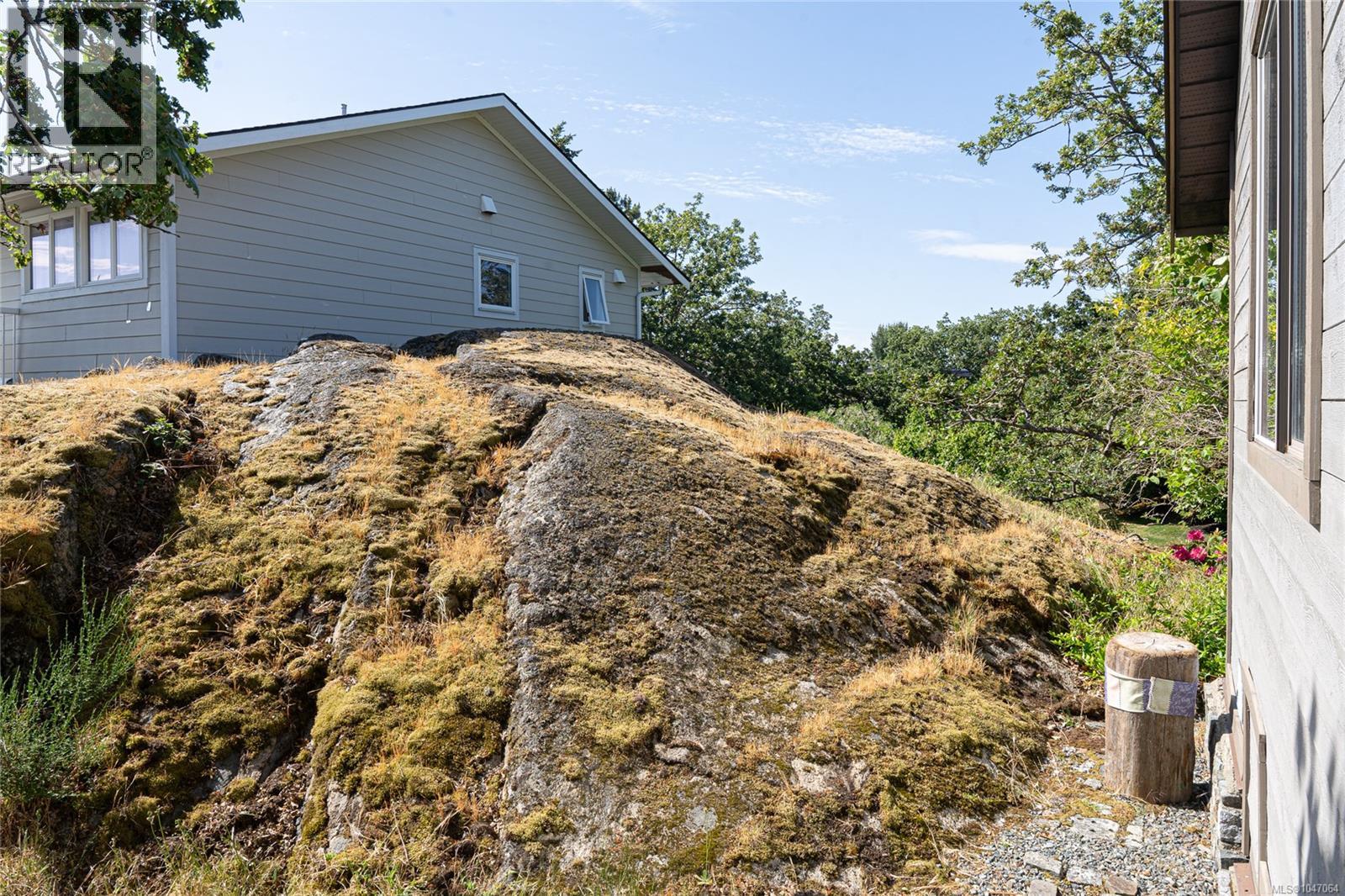 3574 McInnis Rise - Image 27