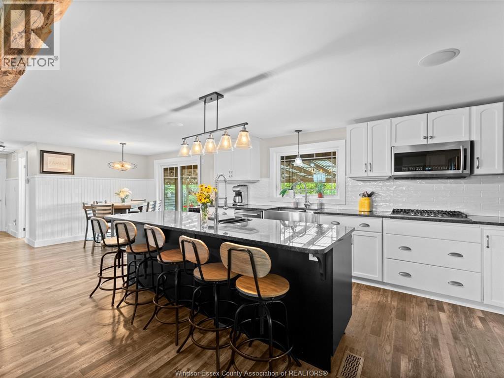 1976 LAKESHORE ROAD 123 - Image 9