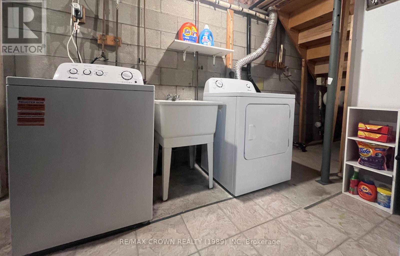 5 GLEN AVENUE - Image 38