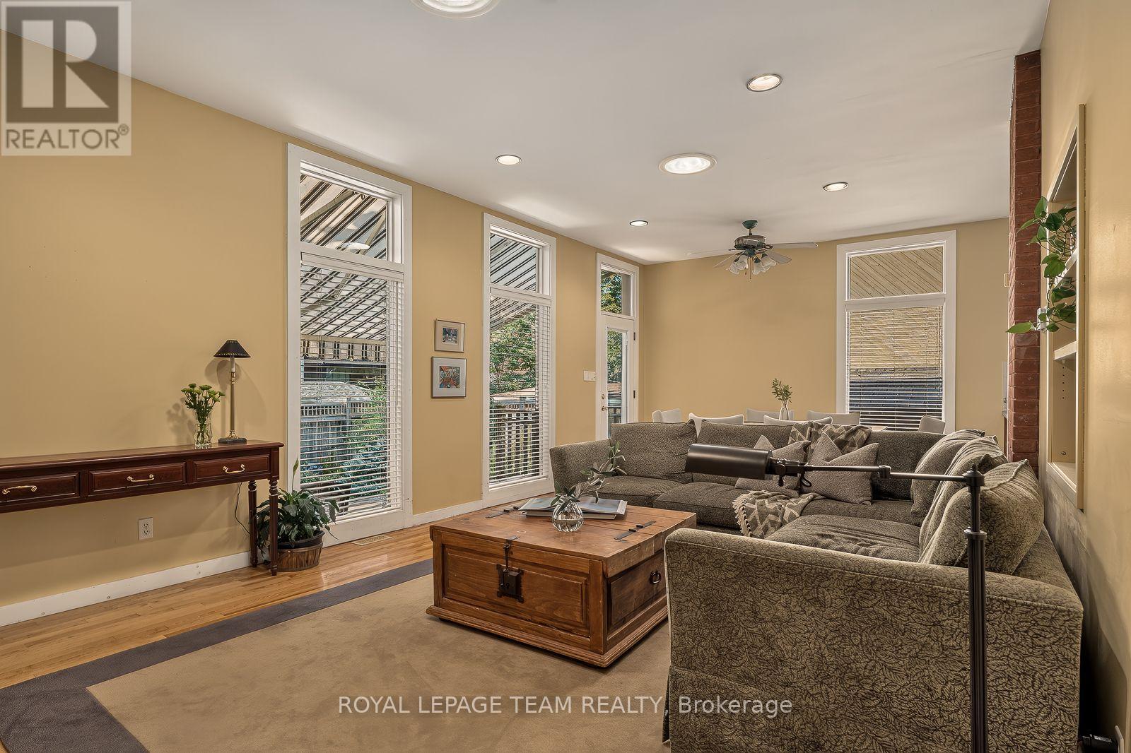 139 FOURTH AVENUE - Image 11