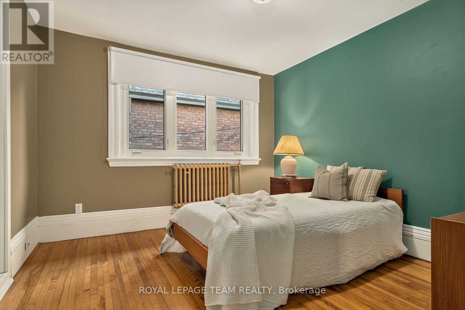 139 FOURTH AVENUE - 21