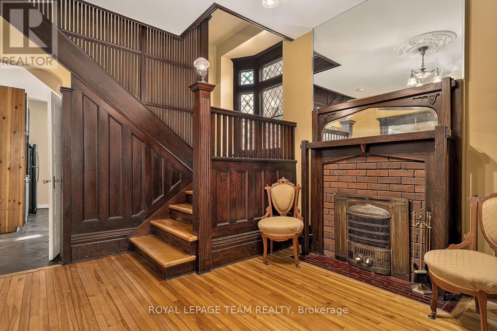 139 FOURTH AVENUE - 3