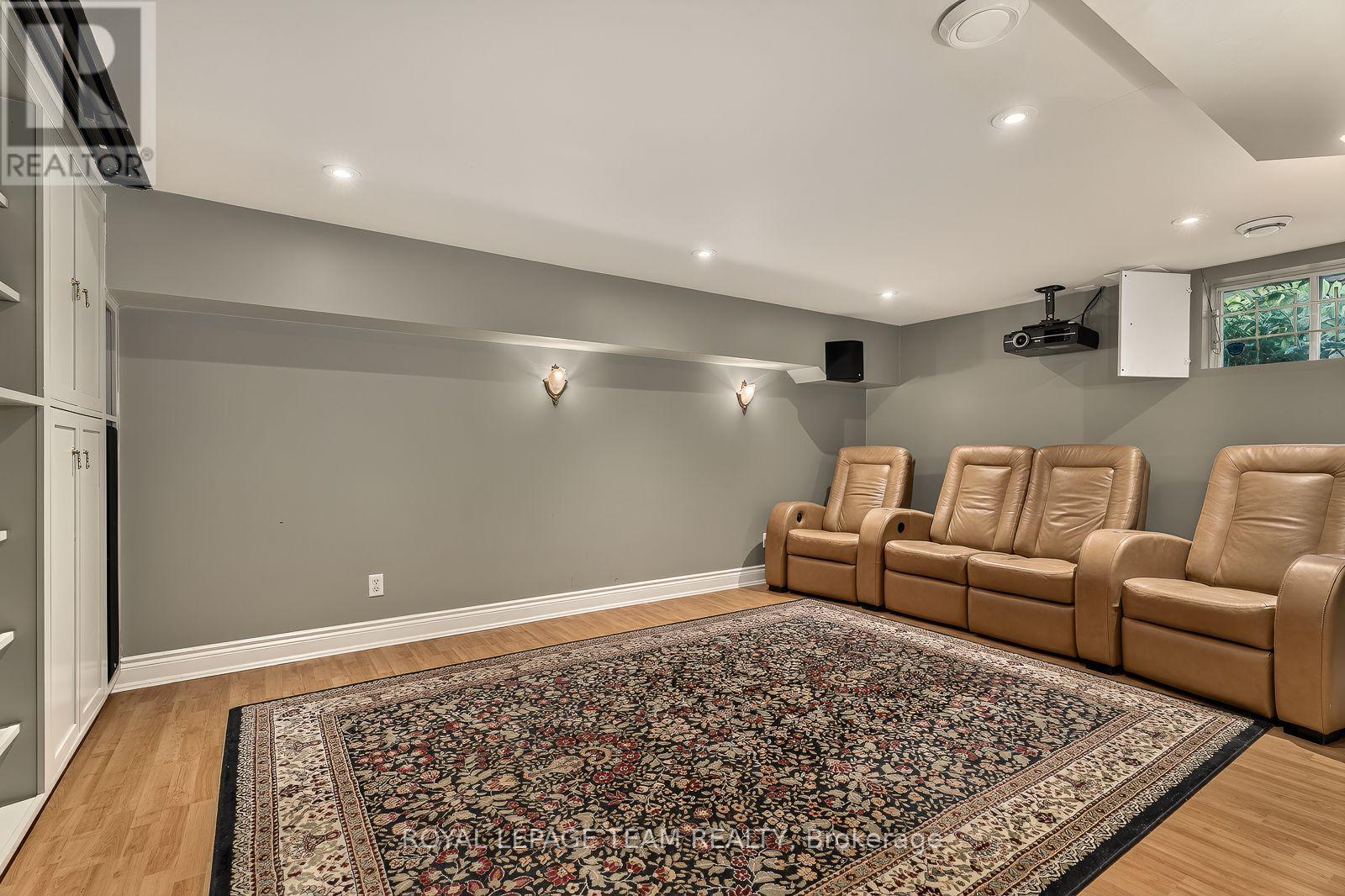 139 FOURTH AVENUE - Image 30