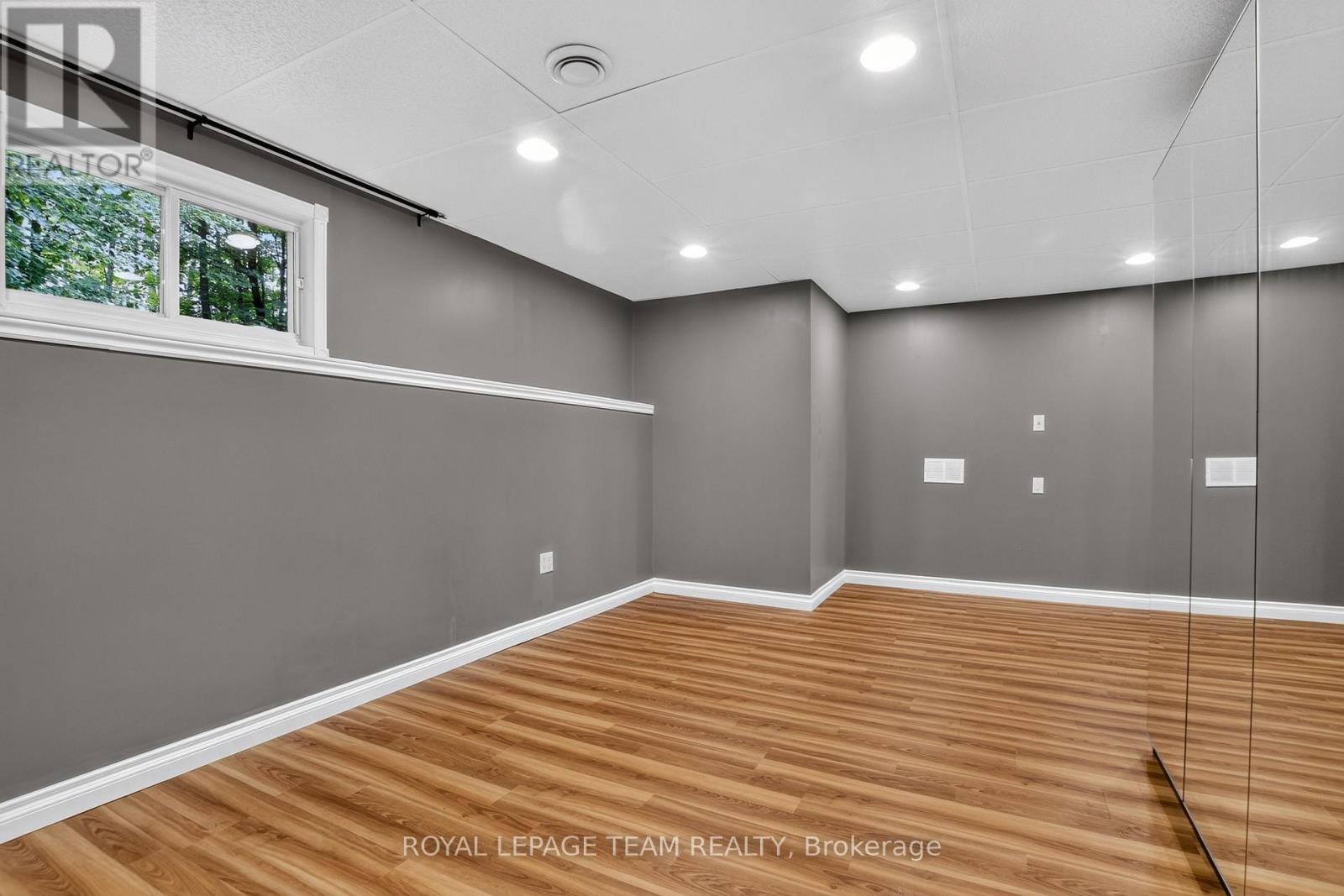 126 MOCKINGBIRD LANE - 37