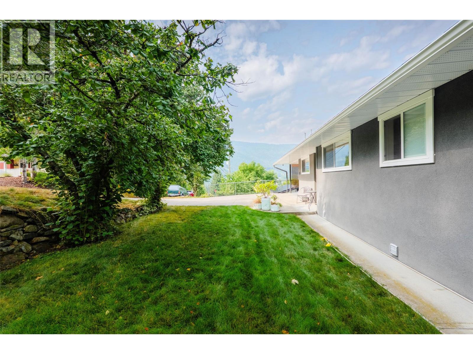 605 Delbruck Street - 63