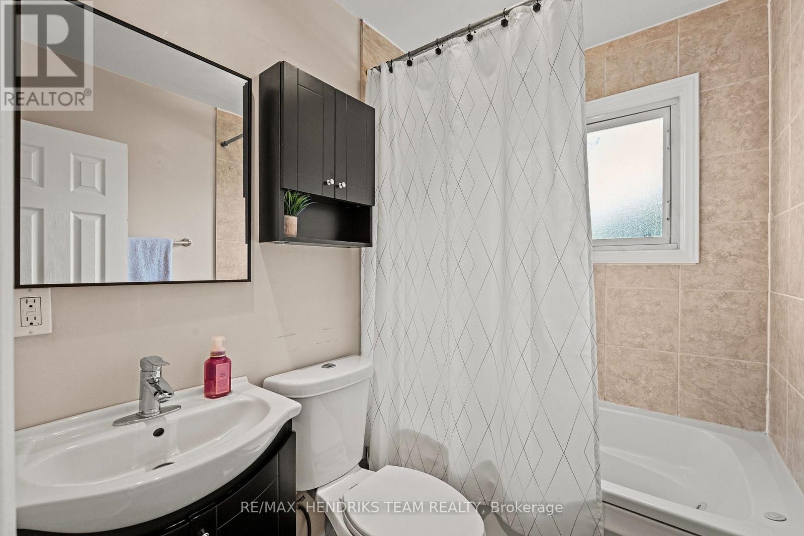 35 KINSEY STREET - 20