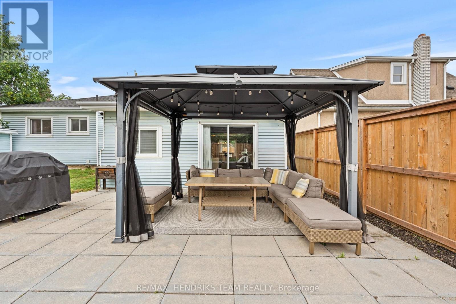 35 KINSEY STREET - 31