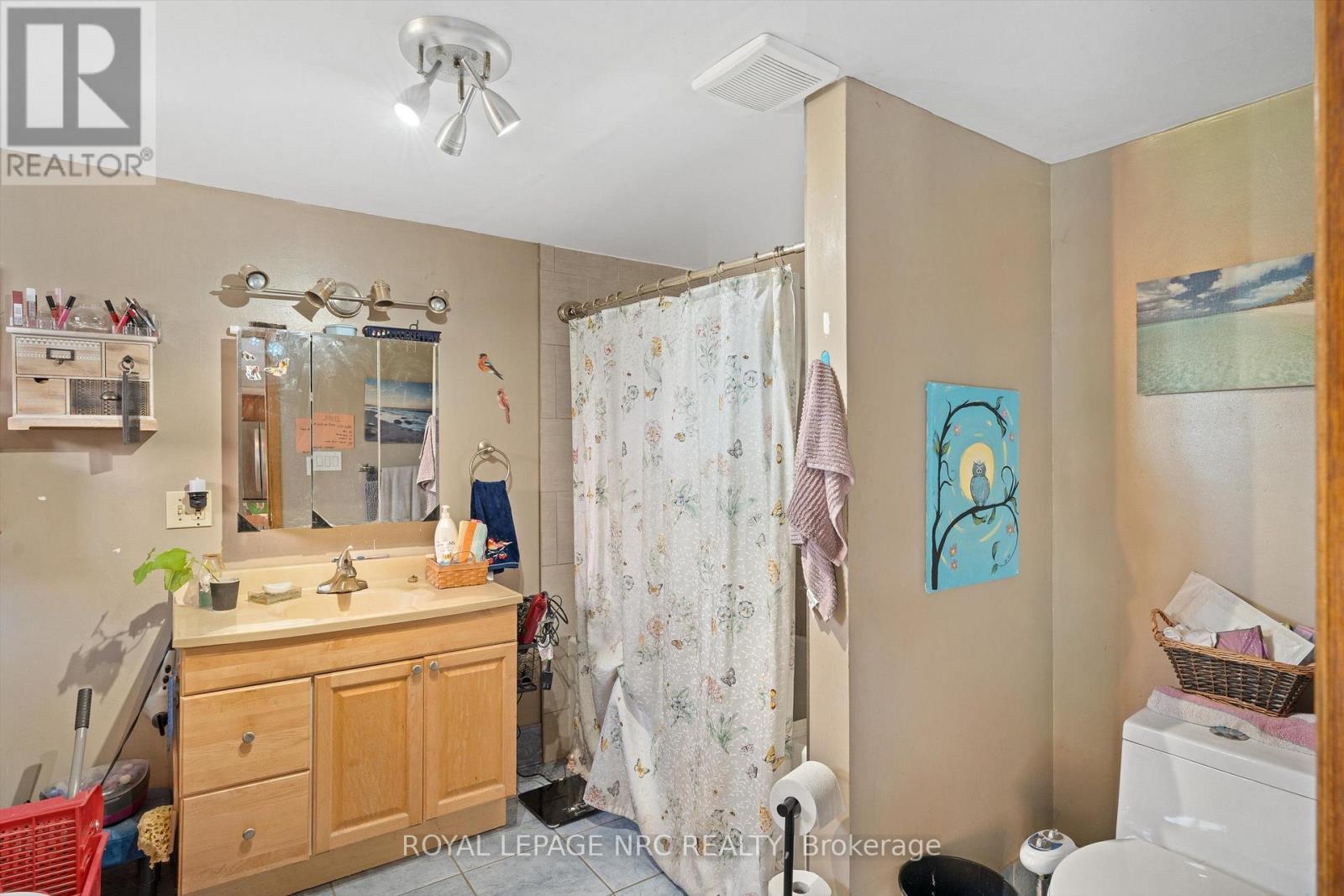 1010 ARTHUR STREET - Image 18