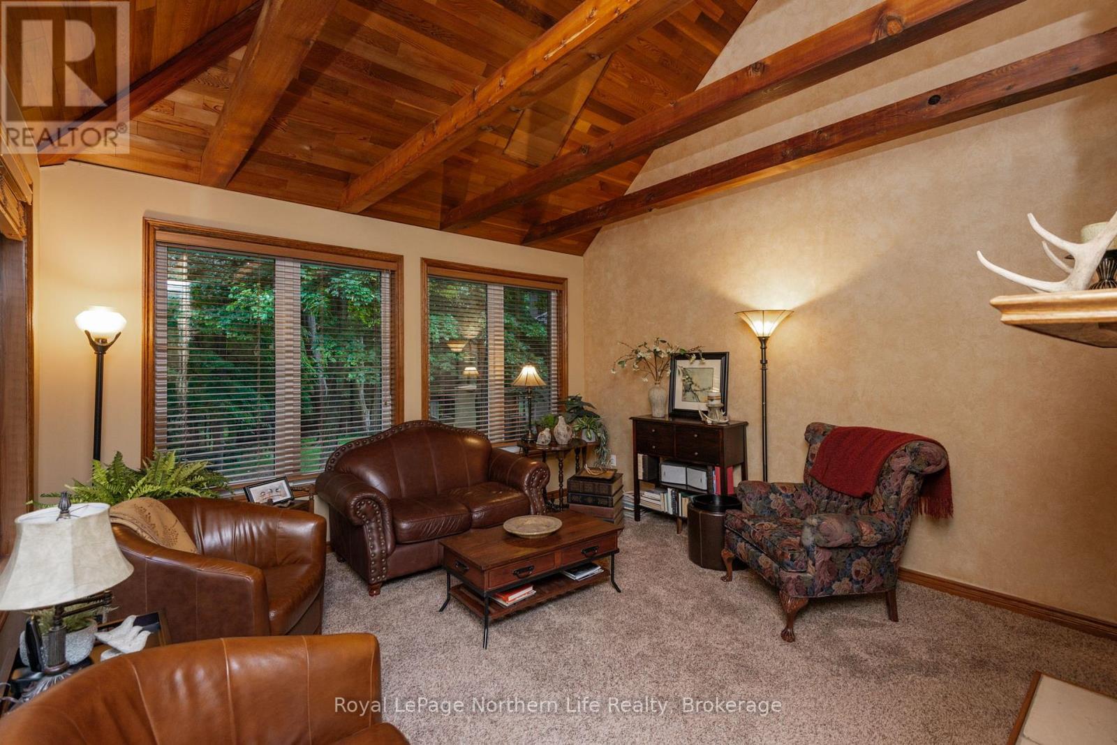 12 CHRISTOPHER COURT - Image 16