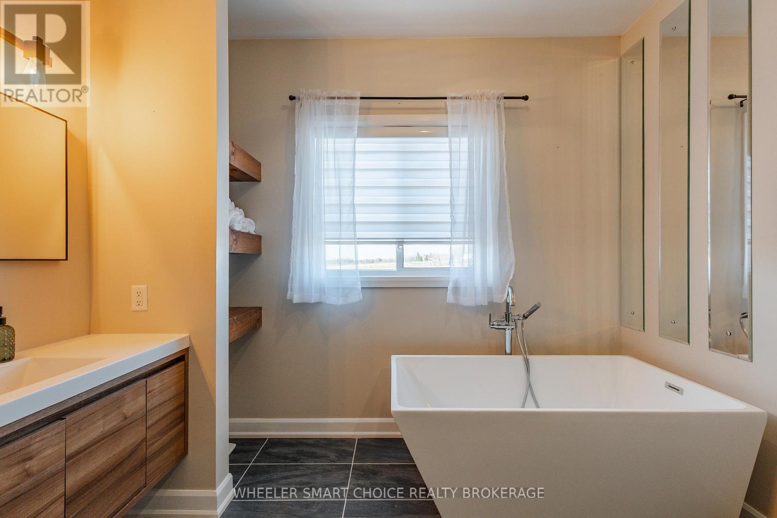16040 COUNTY RD18 ROAD - Image 31