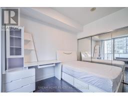 709 - 1080 Bay Street, Toronto, ON M5S0A5 Photo 17