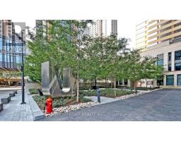 709 - 1080 Bay Street, Toronto, ON M5S0A5 Photo 27