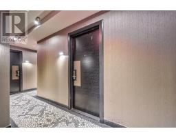 Dining room - 709 - 1080 Bay Street, Toronto, ON M5S0A5 Photo 7
