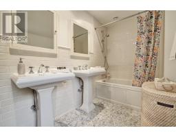 406 Christina Drive, Oakville, ON L6K1H6 Photo 26