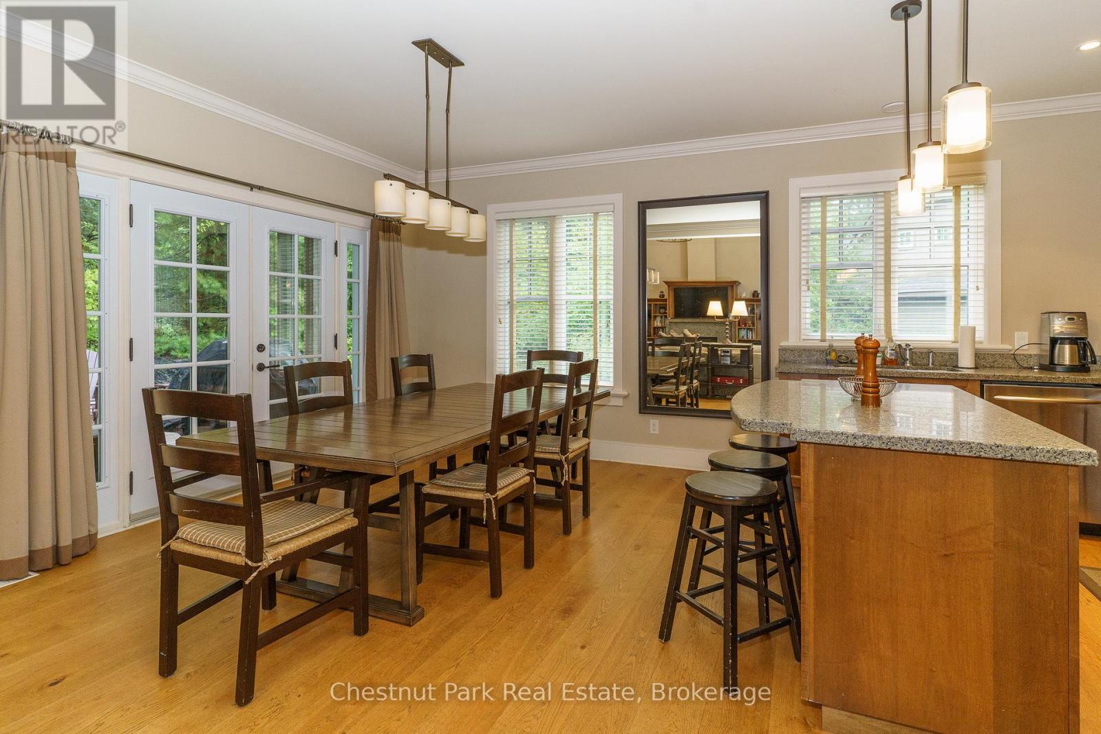 501 GLEN ABBEY WAY E - 29