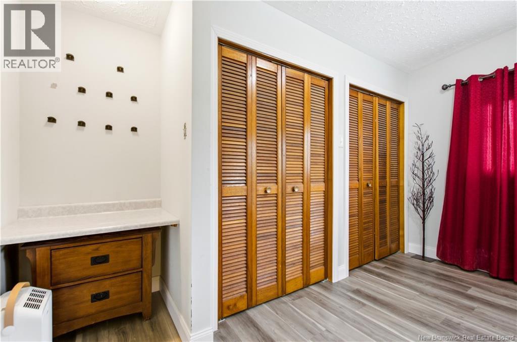 121 Phillips Drive - Image 15