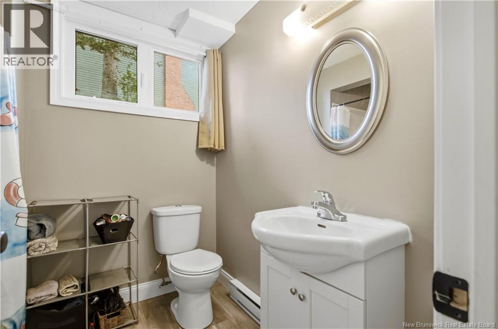 121 Phillips Drive - Image 34