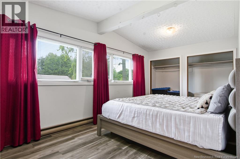 121 Phillips Drive - 14