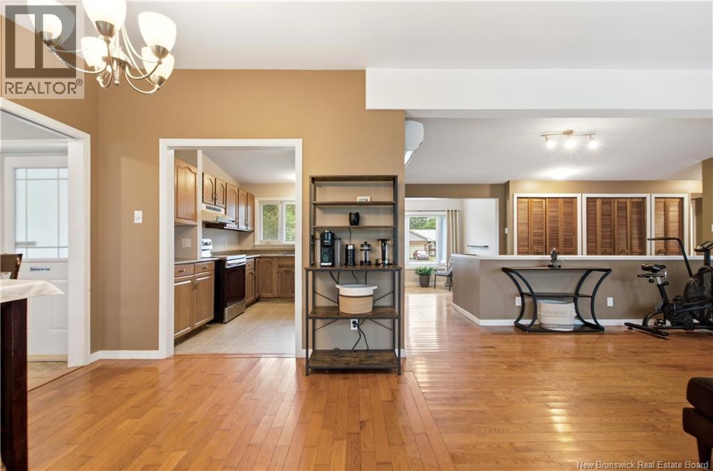 121 Phillips Drive - 5
