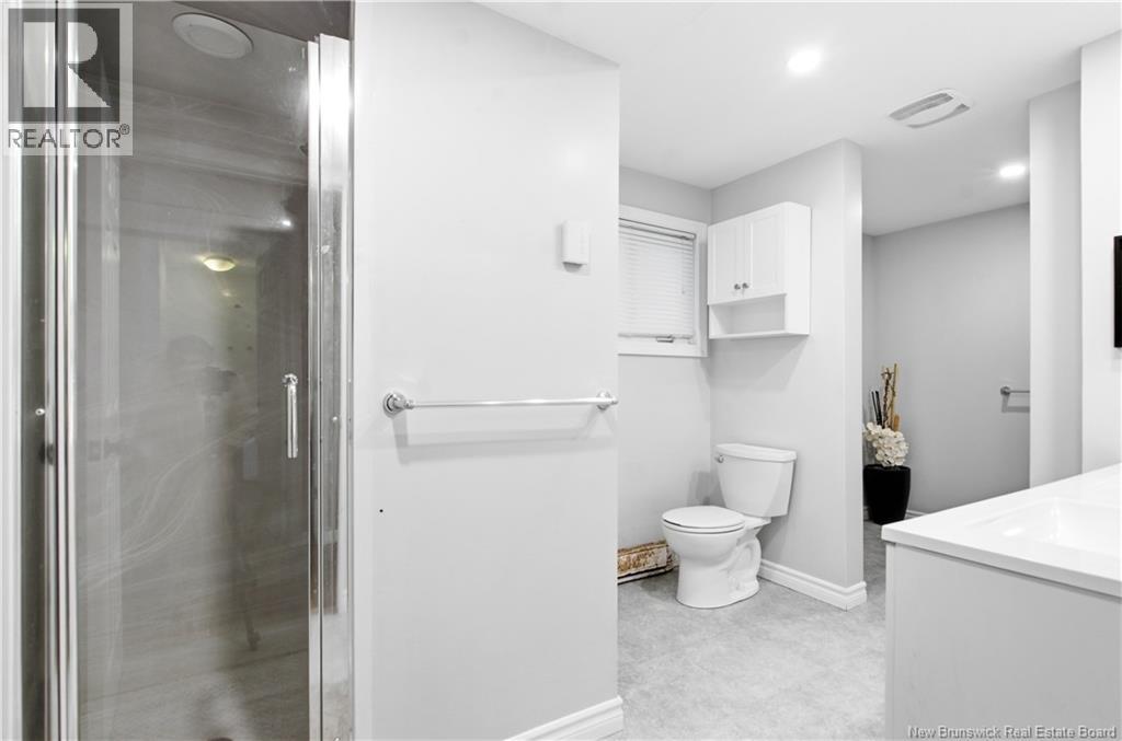 121 Phillips Drive - Image 27