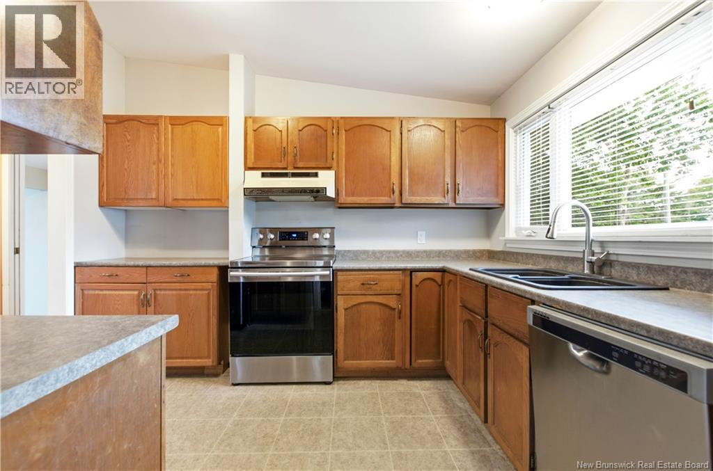 121 Phillips Drive - 6
