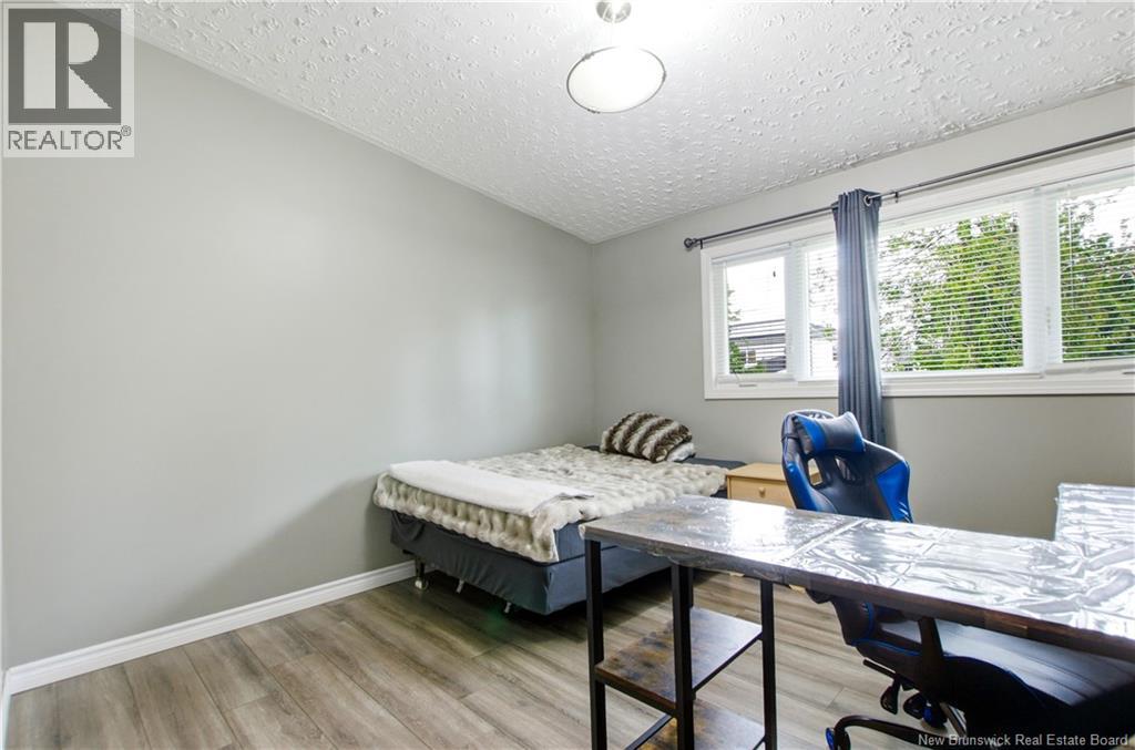 121 Phillips Drive - Image 18